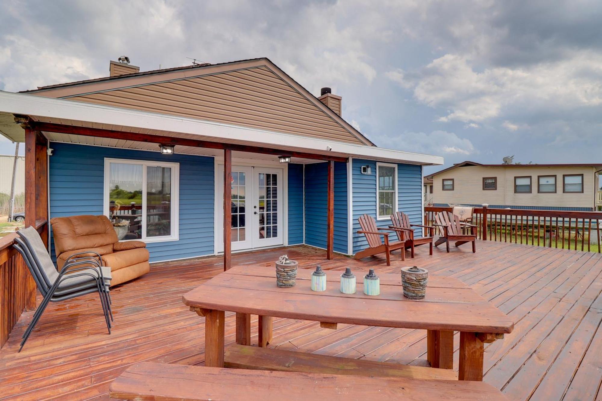 Oceanfront Milford Home With View And Boat Access Exteriör bild