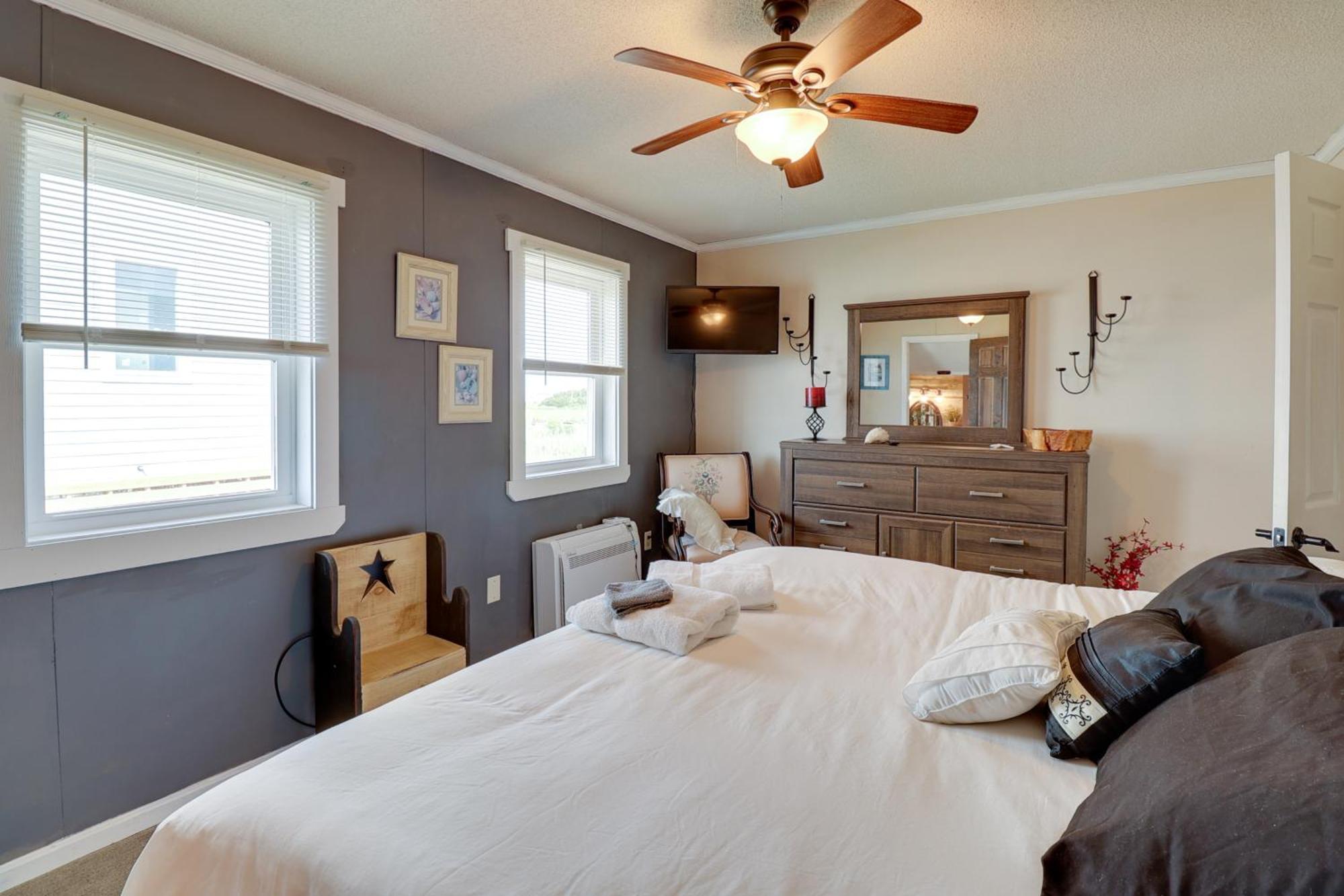 Oceanfront Milford Home With View And Boat Access Exteriör bild